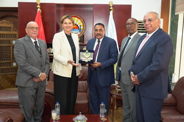 "الزراعة" تنشر ملخصا حول أبرز الجهود والأنشطة البحثية والإرشادية والخدمية والميدانية لمركز بحوث الصحراء خلال أكتوبر 1 IMG 20251031 WA0025