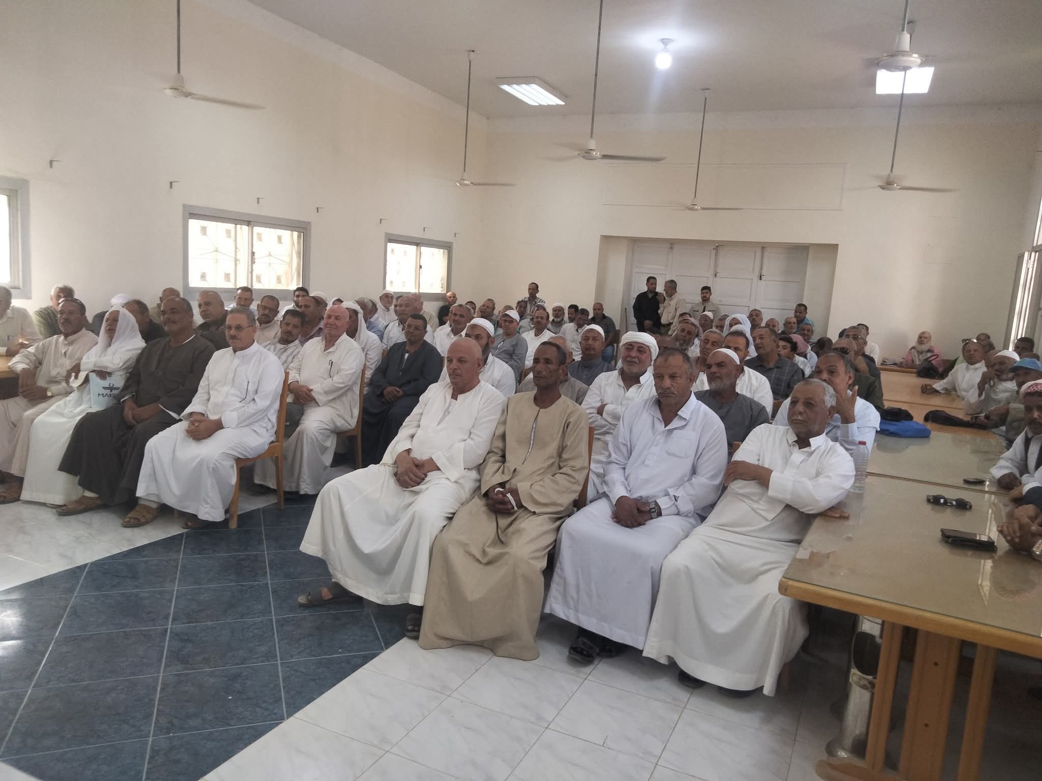 "الزراعة" تستعرض جهود وأنشطة "استصلاح الأراضي" خلال الأسبوع الماضي.. إزالة 42 حالة تعدي و تطهير 20 مسقى ومصرف و14 ندوة إرشادية والمرور على الجمعيات 6 85