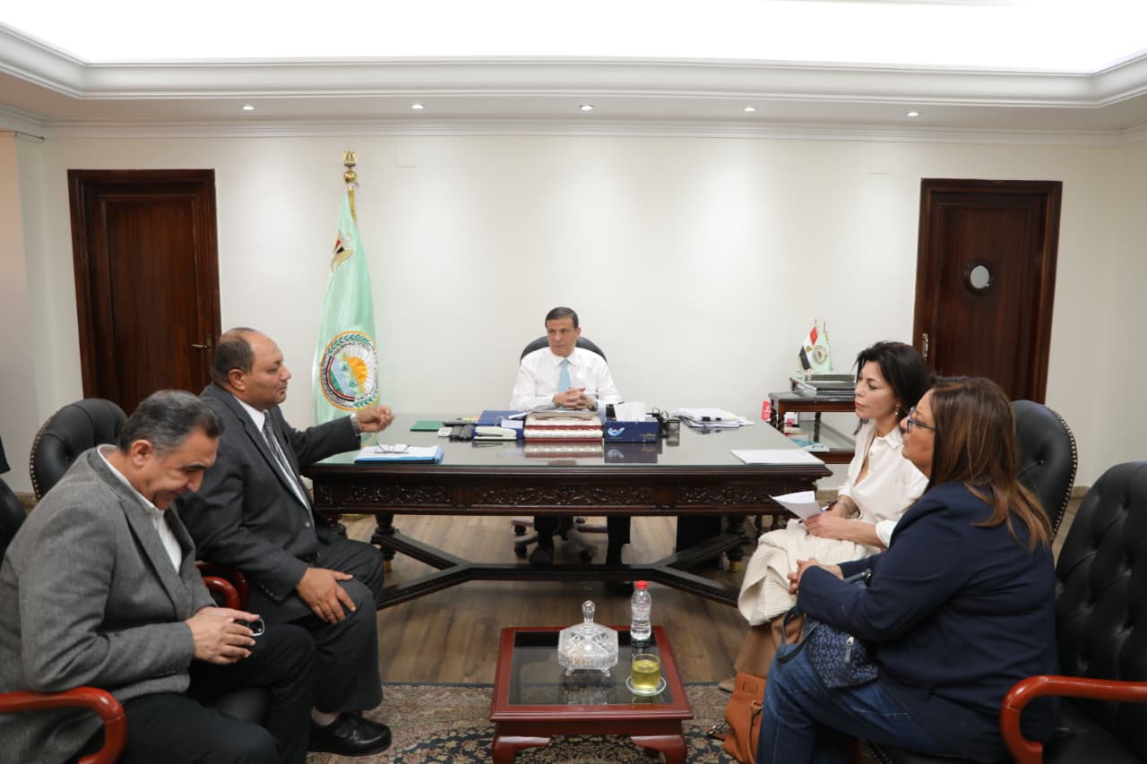 وزير الزراعة يطلق شراكة موسعة مع المجتمع المدني لمكافحة انتشار كلاب الشوارع وتعزيز برامج التعقيم والتحصين