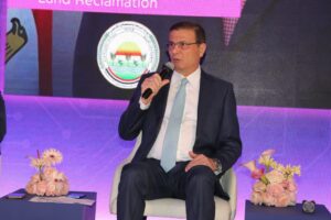 وزير الزراعة يطلق مبادرة بدعوة طلاب الجامعات لزيارة المراكز البحثية الزراعية والمعامل المتطورة لاكتساب الخبرات 4 5 3