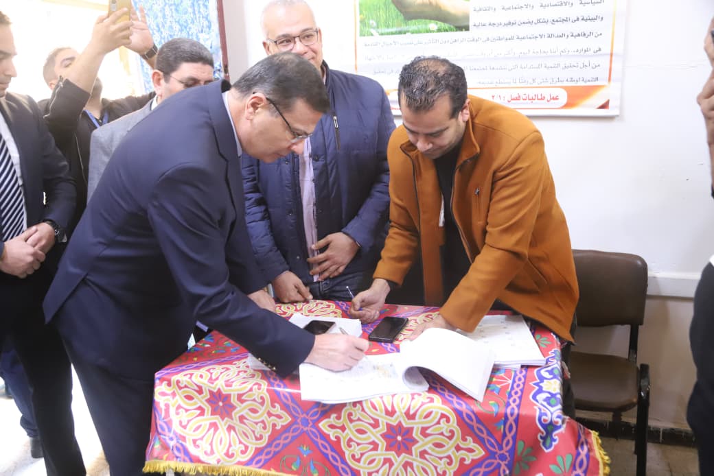 64bb596f 9d75 4fc5 8acf c19f1dc43b7f