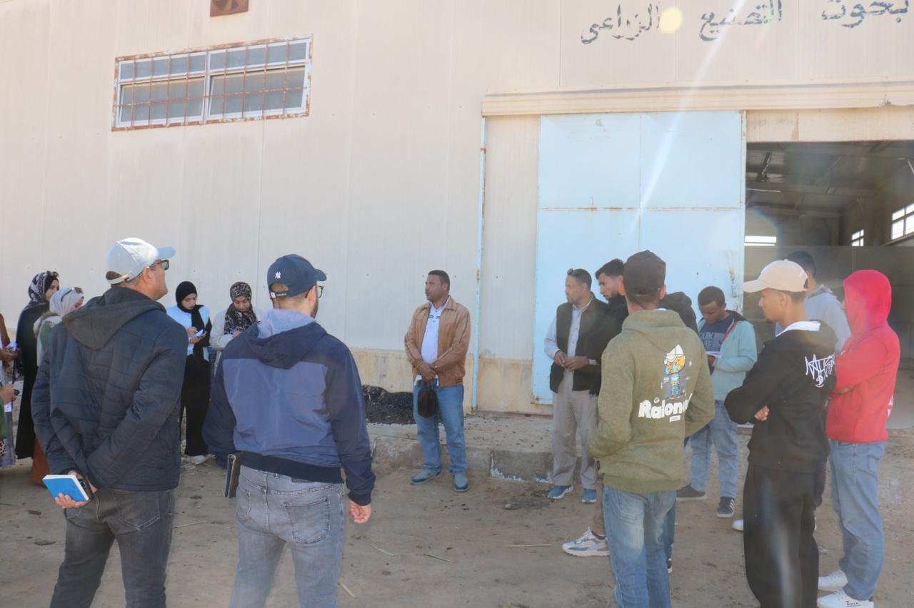 "بحوث الصحراء" يستقبل طلاب جامعة طنطا في زيارة تدريبية بسيوة 6 IMG 20251220 WA0013