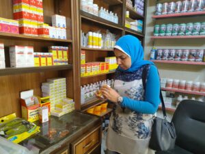 "الزراعة" تواصل حملاتها المكثفة للتفتيش على مراكز بيع وتداول المستحضرات البيطرية: المرور على 430 منشأة وضبط 58 مخالفة خلال نوفمبر 2025 2 ccaf235b 321e 4e07 b5b7 75476a21de95