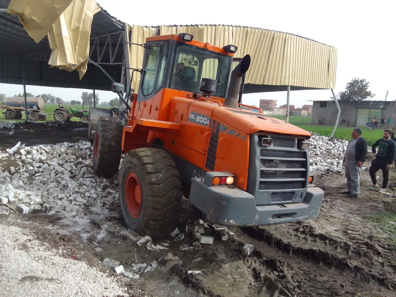 “الزراعة”: إزالة أكثر من 1000 حالة تعدي على الأراضي الزراعية خلال أسبوع.. وتكثيف حملات المرور والمتابعة الميدانية